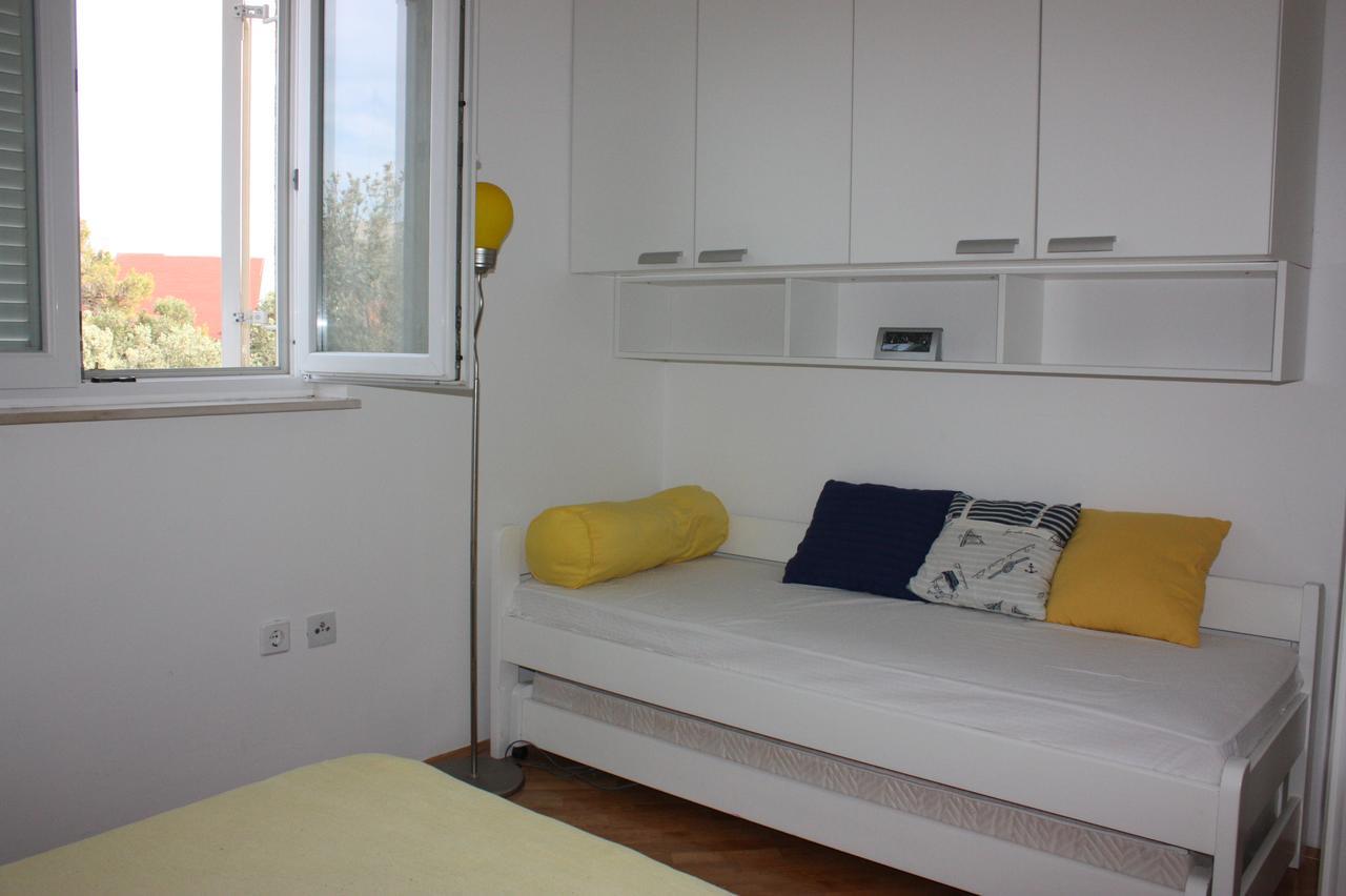 Apartments Jtv Simuni Колан Екстер'єр фото